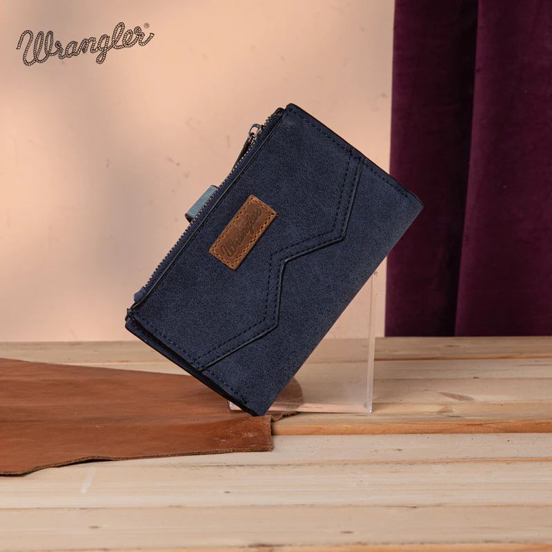 Wrangler W-Shaped Stitching Wallet