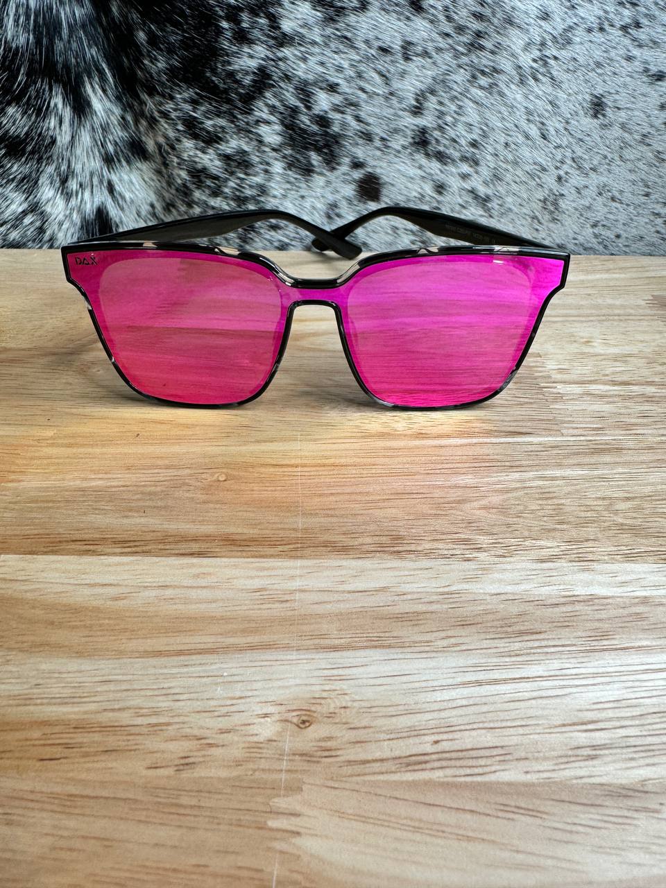 DAX Hot Pink Cheetah - Sunglasses