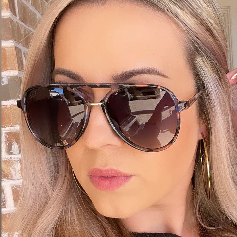 DAX Earhart Marble - Sunglasses