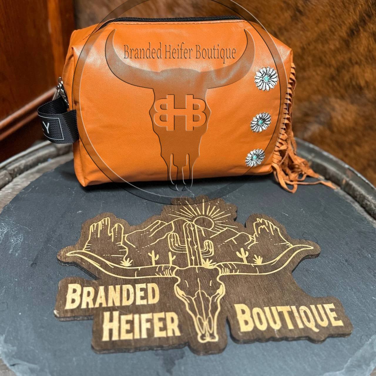 That Traveler Bag + Pistol Packin’ Saddle